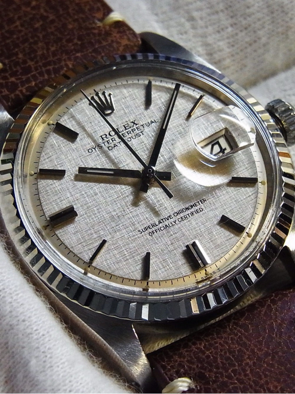 Rolex Datejust Ref 1600 Silver Linen Dial Fluted Bezel Vintage.